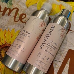 WE ARE PARADOXX Volume Shampoo, Conditioner